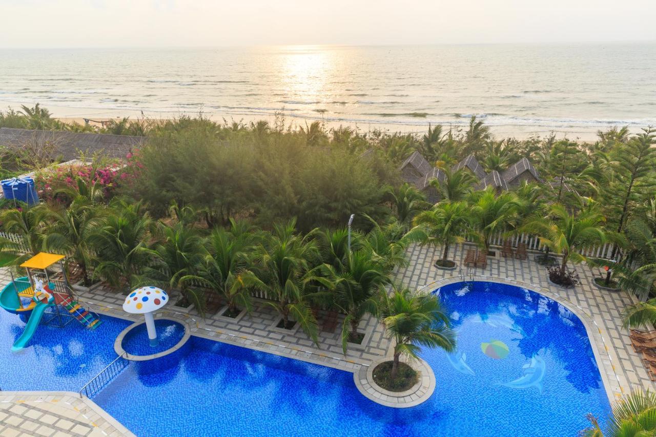Oceanward Hotel & Resort Long Hai Esterno foto