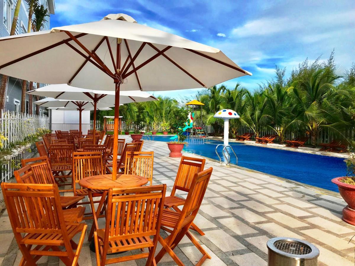 Oceanward Hotel & Resort Long Hai Esterno foto