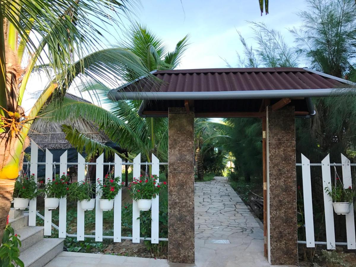 Oceanward Hotel & Resort Long Hai Esterno foto