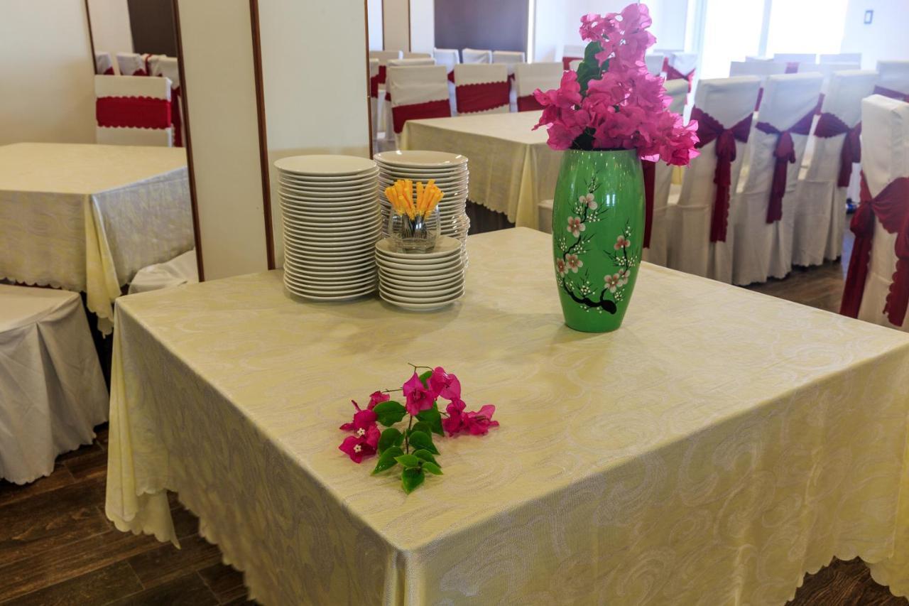 Oceanward Hotel & Resort Long Hai Esterno foto