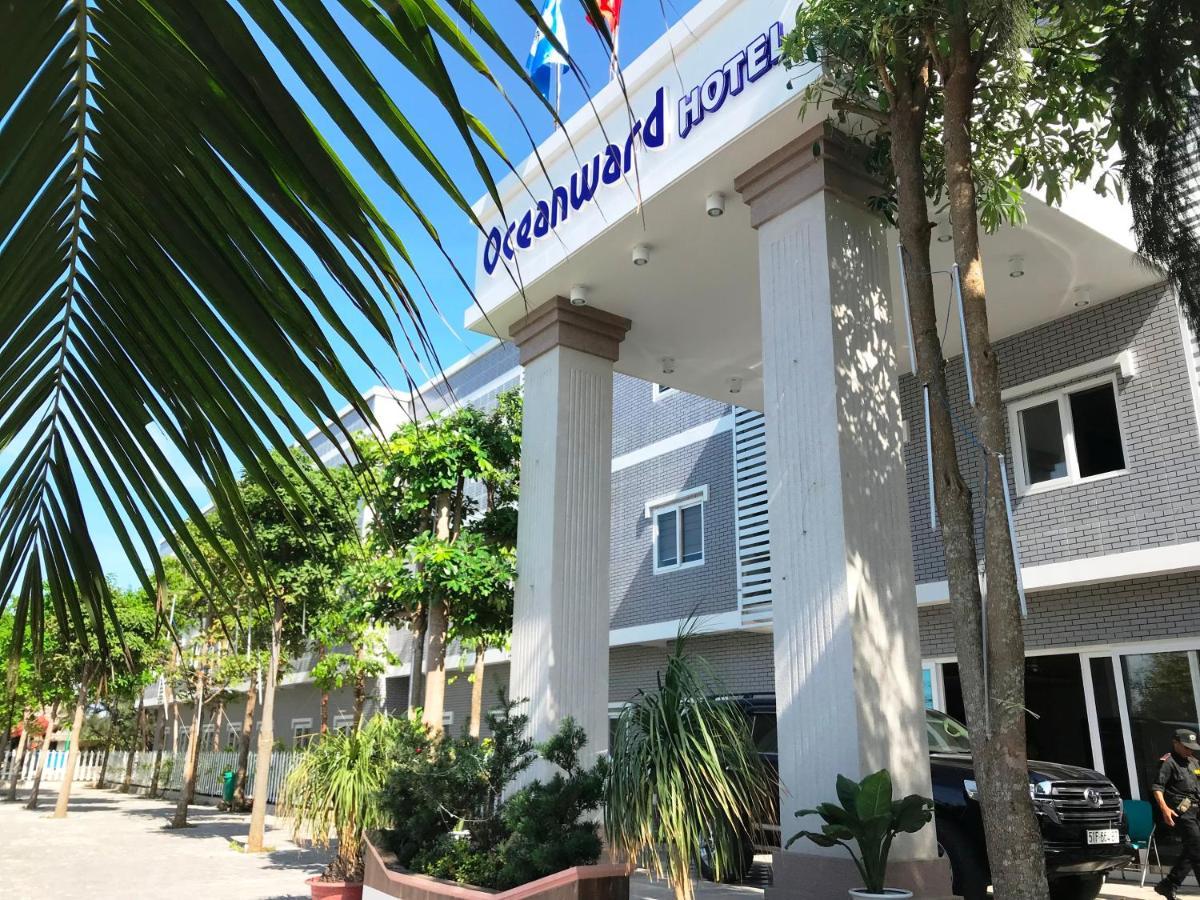 Oceanward Hotel & Resort Long Hai Esterno foto